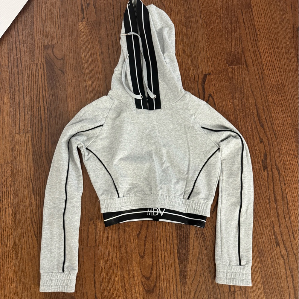 Small, new-never wear, no tags